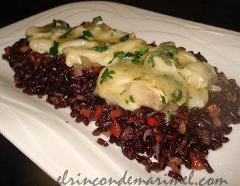 arroz venere con cochas de bacalao al pil pil