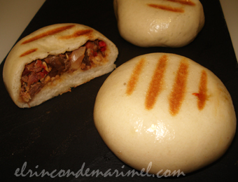 montadito de pringá con pimientos