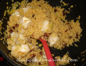 cuscús con bacalao y puerros