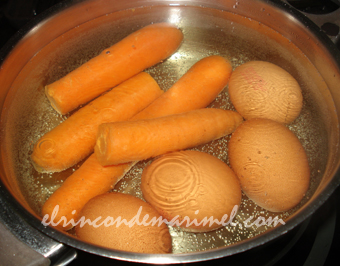 huevos cocidos