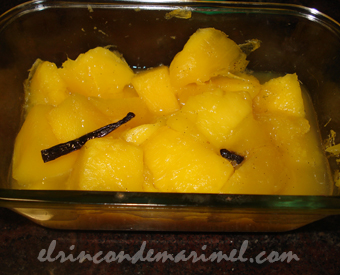 mango asado con vainilla