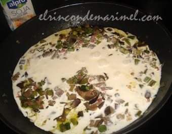 salsa de esparragos y setas