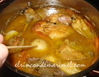 pollo escabechado