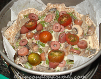 quiche de verduras con tortilla mexicana
