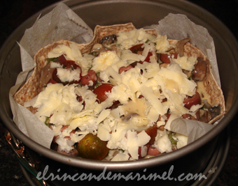 quiche de verduras con tortilla mexicana