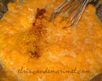 bizcocho especiado de calabaza y almendra