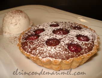 tartaleta de frabuesas con chocolate