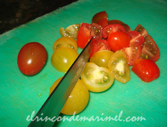 tomates cherrys