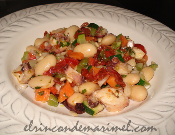 ensalada de judiones con pulpo y vinagreta de tomates secos