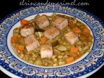 estofado de soja verde al curry con atun