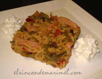 fideuá de lomo con esmuma de alioli