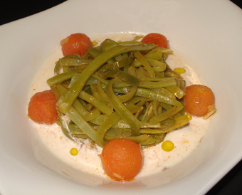 judías verdes con crema de jamón